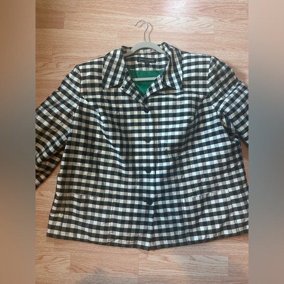 Kasper Jackets & Blazers - Black and White Checkered Women's Jacket 100% Silk Size 24‎ Shoulder Pads